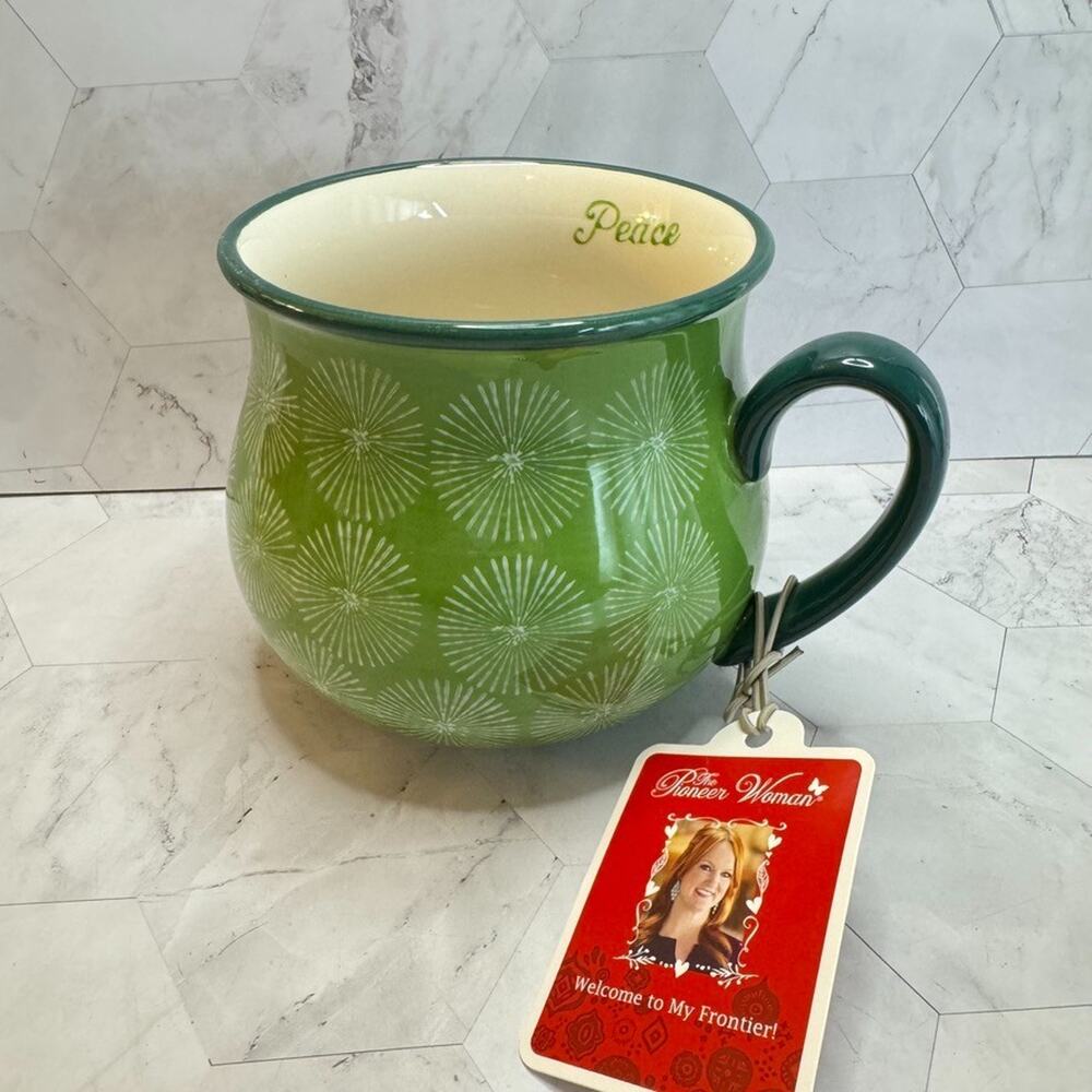 NWT Pioneer Women Green Jumbo Pot Belly "Peace" Mug Green Starbursts Dandelions